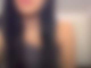 Live cam show with Janean - Oil on madthumbs