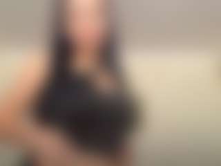 Live cam show with Janean - Thin on Camsoda