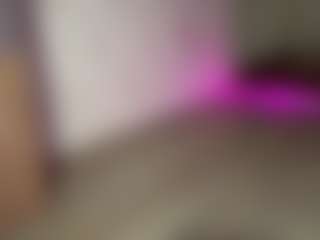 Live cam show with Aria - College on liverealitysex.com