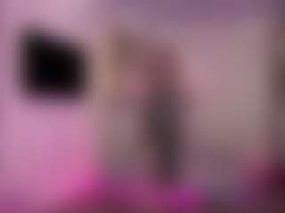Live cam show with Aria - Moaning on SinfulBabes
