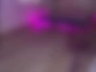Live cam show with Aria - Cute on Camsoda
