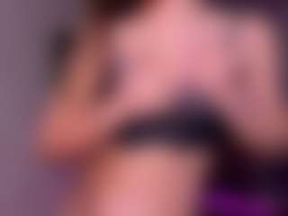Live cam show with Aria - Striptease on slutload