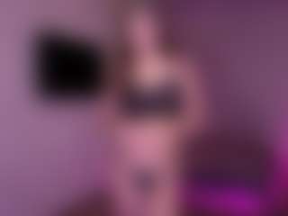 Aria's Live Sex Cam Show