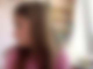Live cam show with Amelia - Athletic Amateur on milfzrlive.com