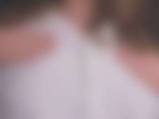 Live cam show with MissBadTiming - Brown Hair Petite on Chatstar