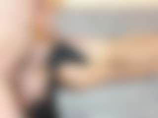 nickybigboobs's Live Sex Cam Show