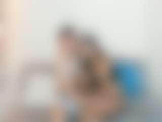 Live cam show with nickybigboobs - Dildo on Camsoda