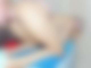 Live cam show with nickybigboobs - Moaning on Camsoda