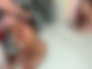 Live cam show with nickybigboobs - Tittyfuck on sexylive.show