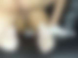 nickybigboobs's Live Sex Cam Show