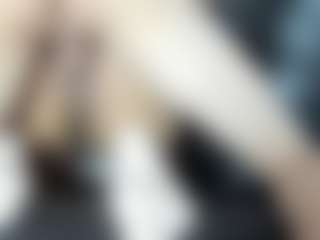 Live cam show with nickybigboobs - Public Brown Hair on live18s.com