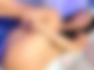 nickybigboobs's Live Sex Cam Show