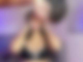 Live cam show with nickybigboobs - Dildo Or Vibrator on Camsoda