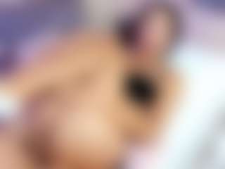 Live cam show with nickybigboobs - Moaning on Camsoda