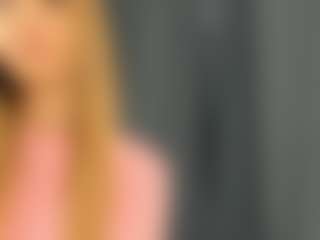 Live cam show with SharieLindblad - New Foot Fetish on SpunkLive