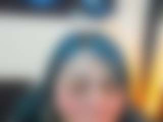 Live cam show with adelaindiamond - Facial on fapnchat