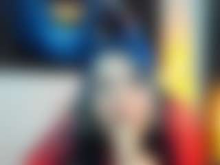 Live cam show with adelaindiamond - Twerk on madthumbs