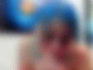 Live cam show with adelaindiamond - Skinny on Camsoda