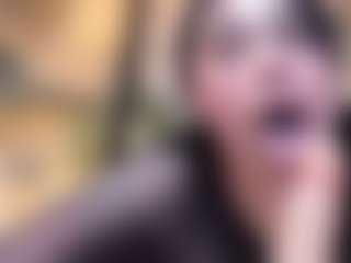 Live cam show with adelaindiamond - Facial on Camiplay Live