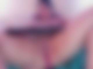 Live cam show with Alma-Rivers - Spinner on Camsoda