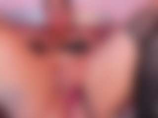 Live cam show with Alma-Rivers - Squirt on chickslive.net