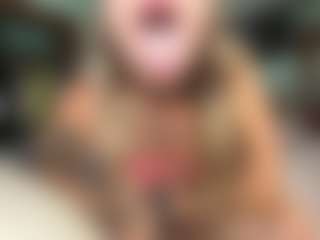 BittyBrat333's Live Sex Cam Show