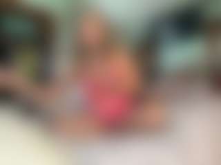BittyBrat333's Live Sex Cam Show