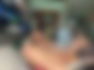 BittyBrat333's Live Sex Cam Show