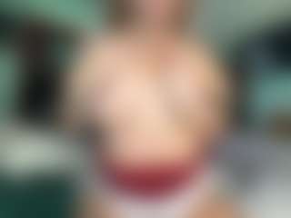 BittyBrat333's Live Sex Cam Show