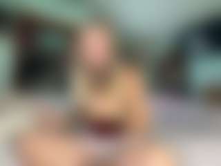 BittyBrat333's Live Sex Cam Show
