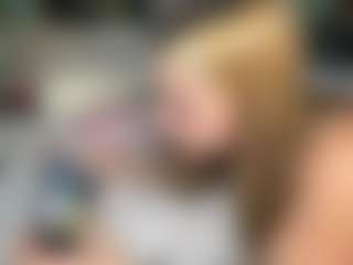 BittyBrat333's Live Sex Cam Show