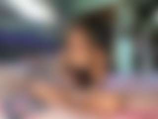 BittyBrat333's Live Sex Cam Show