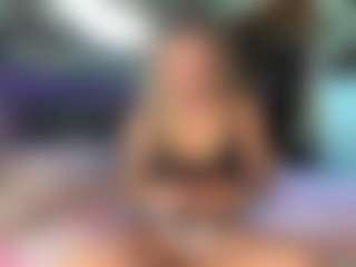BittyBrat333's Live Sex Cam Show