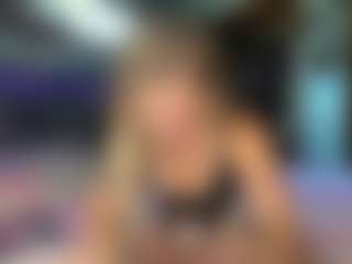 BittyBrat333's Live Sex Cam Show