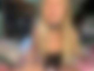 BittyBrat333's Live Sex Cam Show