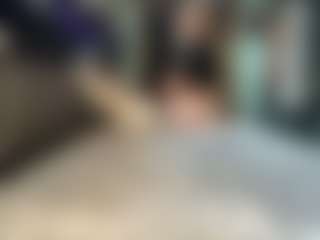BittyBrat333's Live Sex Cam Show