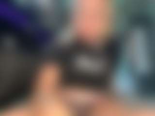 BittyBrat333's Live Sex Cam Show