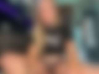 BittyBrat333's Live Sex Cam Show