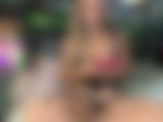 BittyBrat333's Live Sex Cam Show