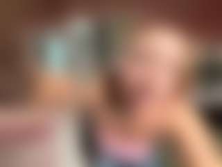 BittyBrat333's Live Sex Cam Show
