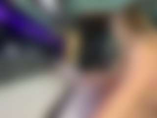 BittyBrat333's Live Sex Cam Show
