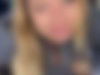 BittyBrat333's Live Sex Cam Show