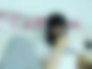 Lexxxsssnoow's Live Sex Cam Show