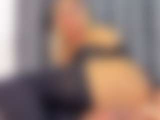 isabellasweet777's Live Sex Cam Show