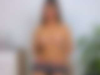 Live cam show with jessey-adams - Brown Eyes Mature on livesuperchat.net