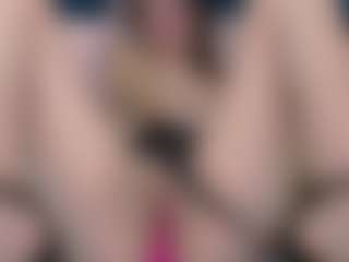 Lucianacruisse's Live Sex Cam Show