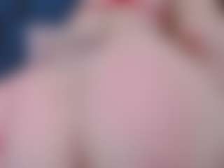 Lucianacruisse's Live Sex Cam Show