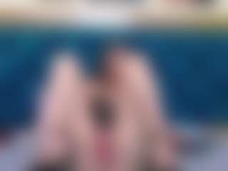Lucianacruisse's Live Sex Cam Show