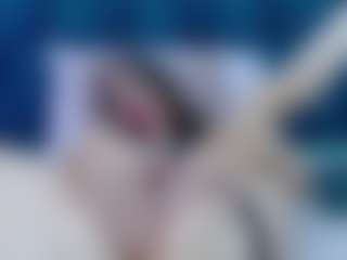 Lucianacruisse's Live Sex Cam Show