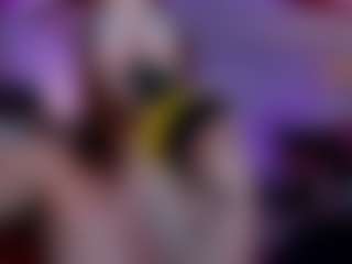 MaddisonFox's Live Sex Cam Show